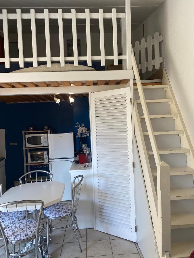 Joli Appartement Mezzanine Avec Parking La Roquille Agde Buitenkant foto