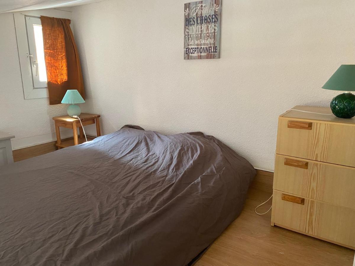Joli Appartement Mezzanine Avec Parking La Roquille Agde Buitenkant foto