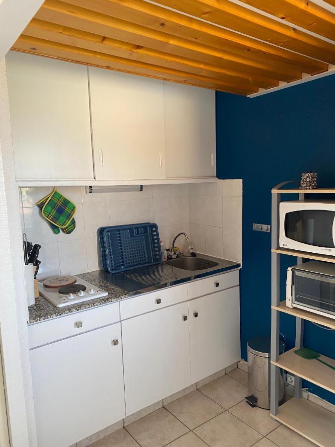 Joli Appartement Mezzanine Avec Parking La Roquille Agde Buitenkant foto